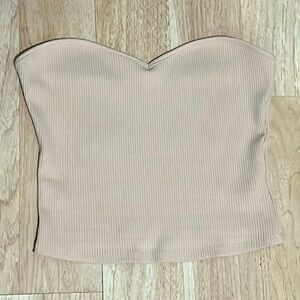 Ribbed sweetheart crop top